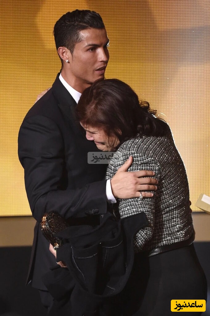 نگاهی به زندگی همه فوتبالیست هایی که زیرسایه یک مادر قهرمان به نان و نوا رسیدند/ از رونالدو و مارادونا تا پورعلی گنجی و خدابنده لو+عکس