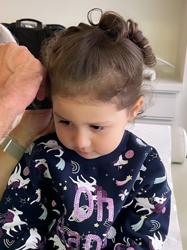 شف نبات😍 نبات استخری در حال آشپزی با کلاه و قاشق چوبی و لپای آویزون