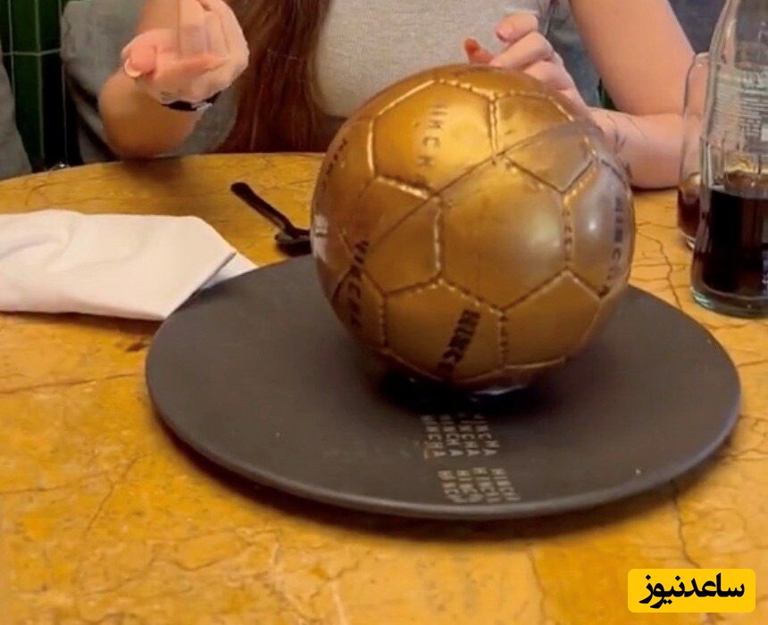 غذای رستوران مسی