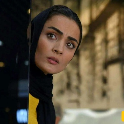 السا فیروزآذر سر 6 تا بچه‌اش حسابی با در و همسایه درافتاد!