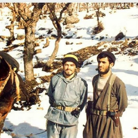 محمود احمدی نژاد در لباس کردی