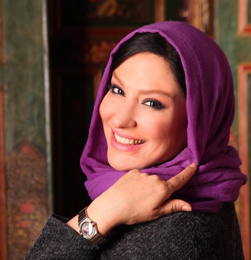 ساغر عزیزی، فرحِ سینمای ایران تغییر چهره داد/ خانوم بازیگر با این گریم و استایل در 48 سالگی اصلا در خیابان قابل شناسایی نیست!