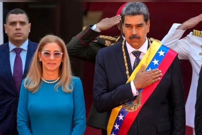 انتقال مادورو و همسرش به دادگاه از زندان+ویدیو