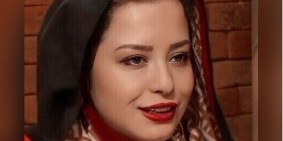 پاییز به حیاط خانه مهراوه شریفی‌نیا سر زد! 🍂😍 گوشه دنج و باصفایی که با برگ‌های خشک تماشایی‌تر شده