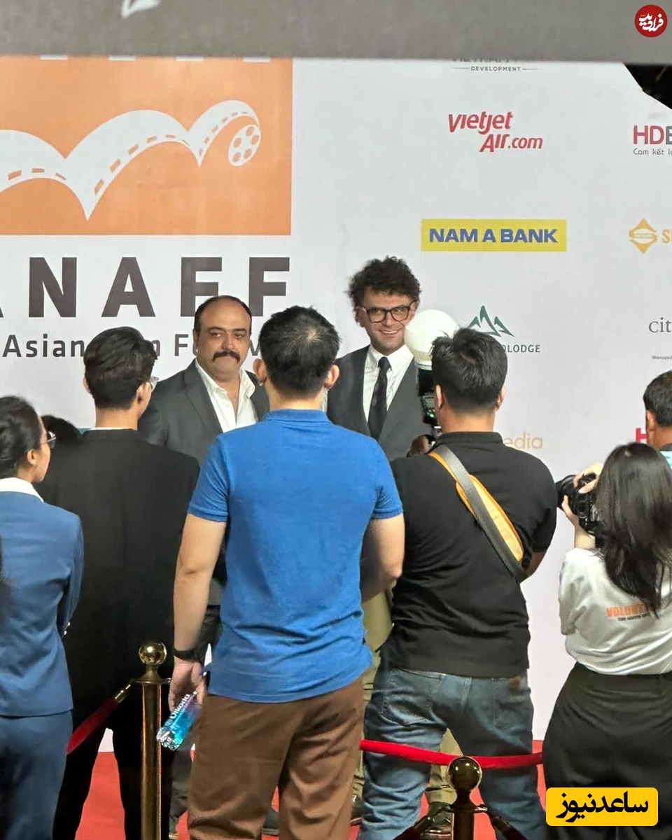 روزبه حصاری