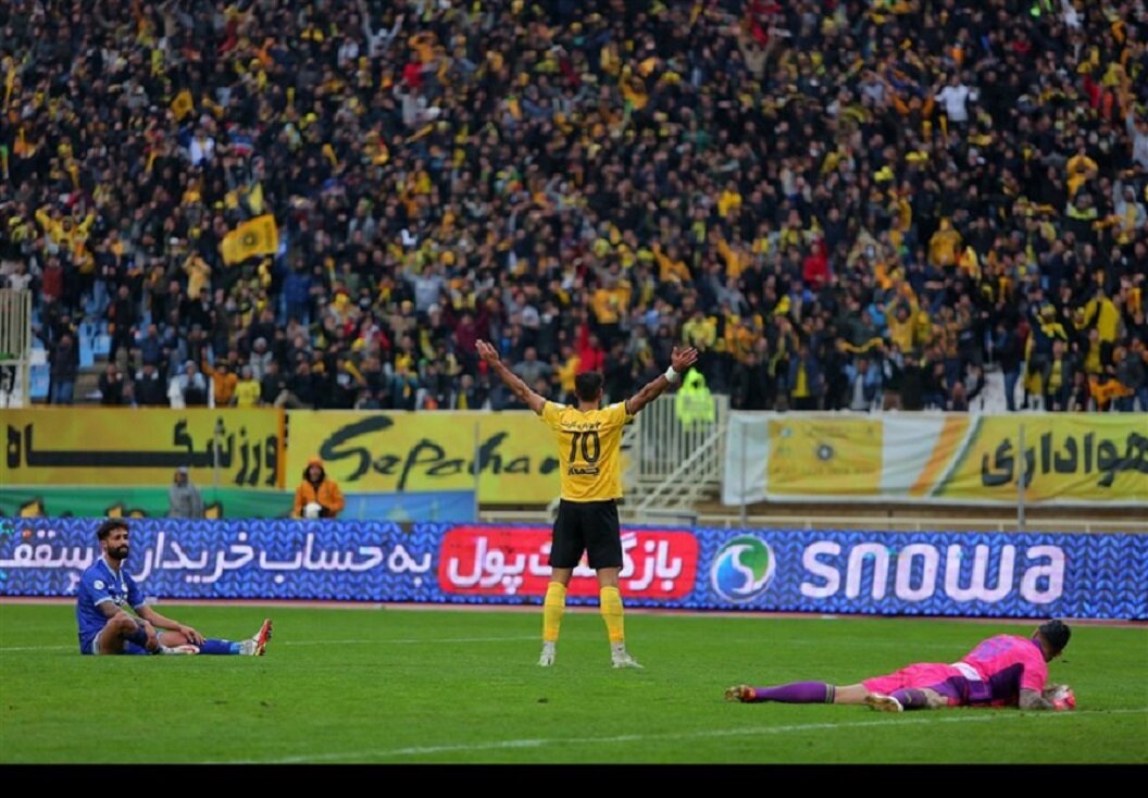جدول لیگ برتر فوتبال| پایان ثلث دوم با یکه‌تازی سپاهان