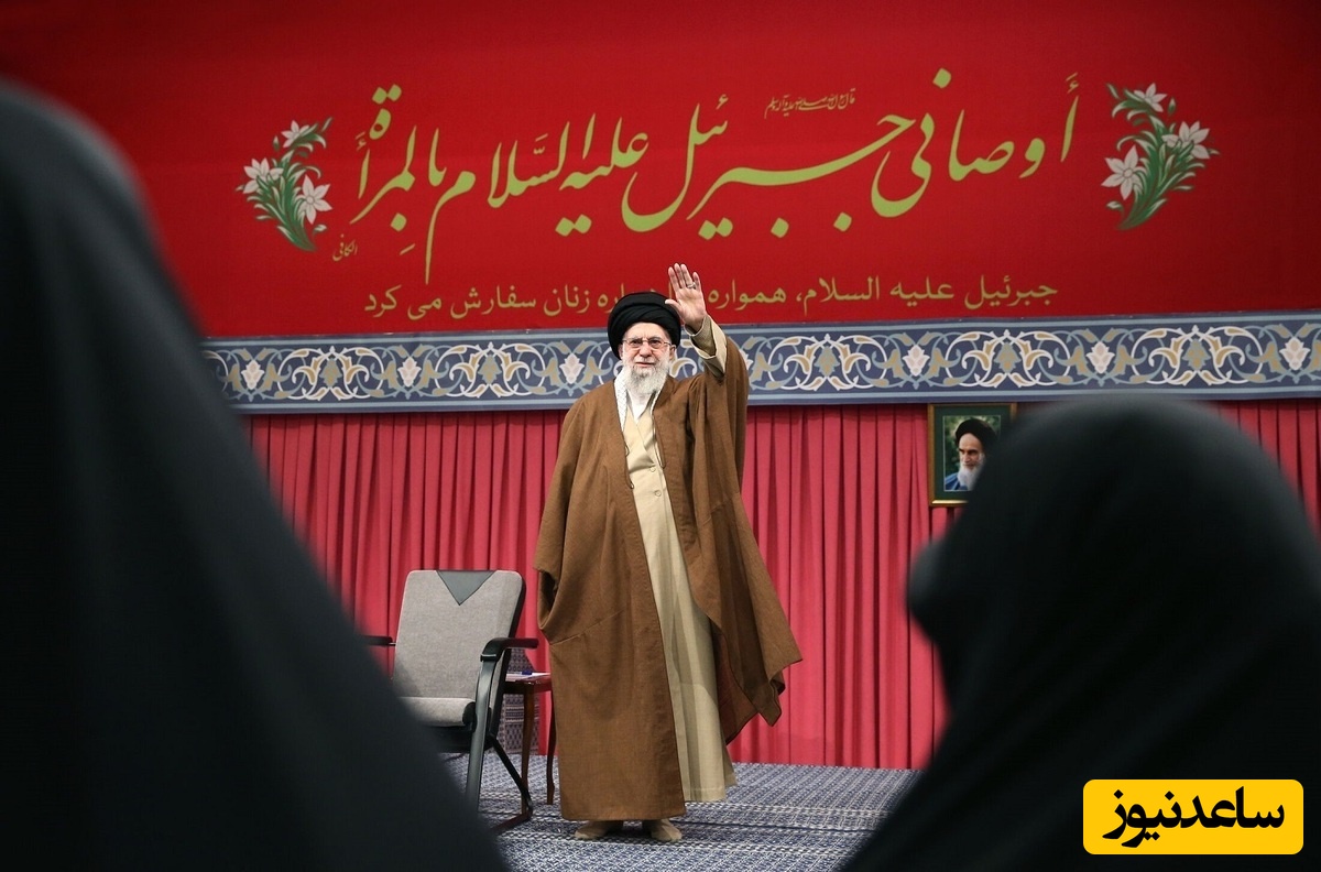 جمله درخشان و طلایی رهبر انقلاب در جمع بانوان که با تشویق و خنده‌های خانم‌ها همراه شد: مردها به همسرانشان بگویند که من دوستت دارم...+ویدیو