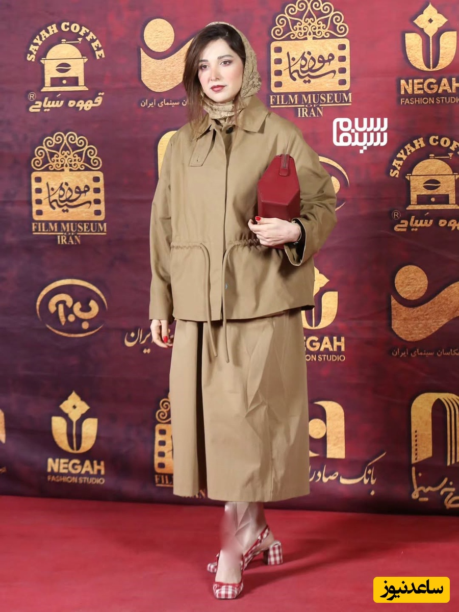 روشنک گرامی