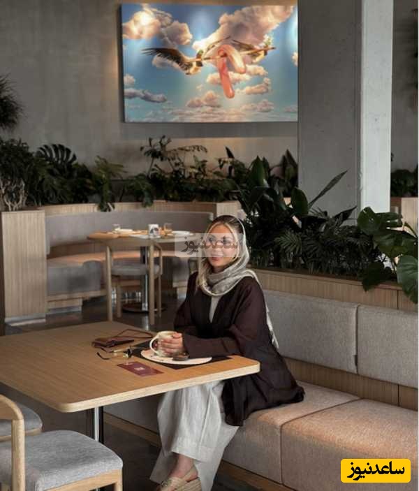 نگاهی به چیدمان باشکوه رستوران ویلو بهرام رادان و مینا مختاری به سبک مینیمال در اپال/ از دکوراسیون شیک کانتر تا سقف سه بعدی+فیلم