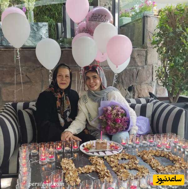 فاطمه امینی و مادرش
