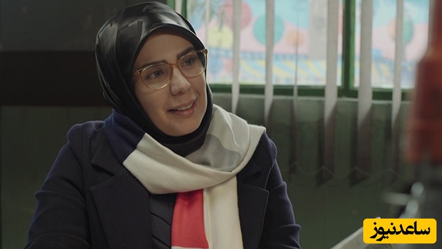 یادی کنیم از این سکانس سریال بچه مهندس که تاریخ فراموشش نمیکنه؛ مکالمه مومو و پدرش به زبان انگلیسی+فیلم/ دوستایی که میخوان 3 روزه زبان یاد بگیرن هر روز این ویدیو رو ببینین😂