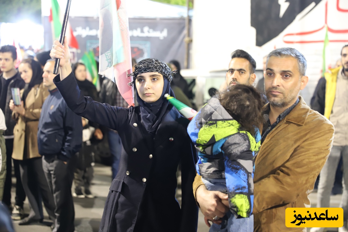 تحمع مردم تبریز  در شب 54 ام تجمعات شبانه