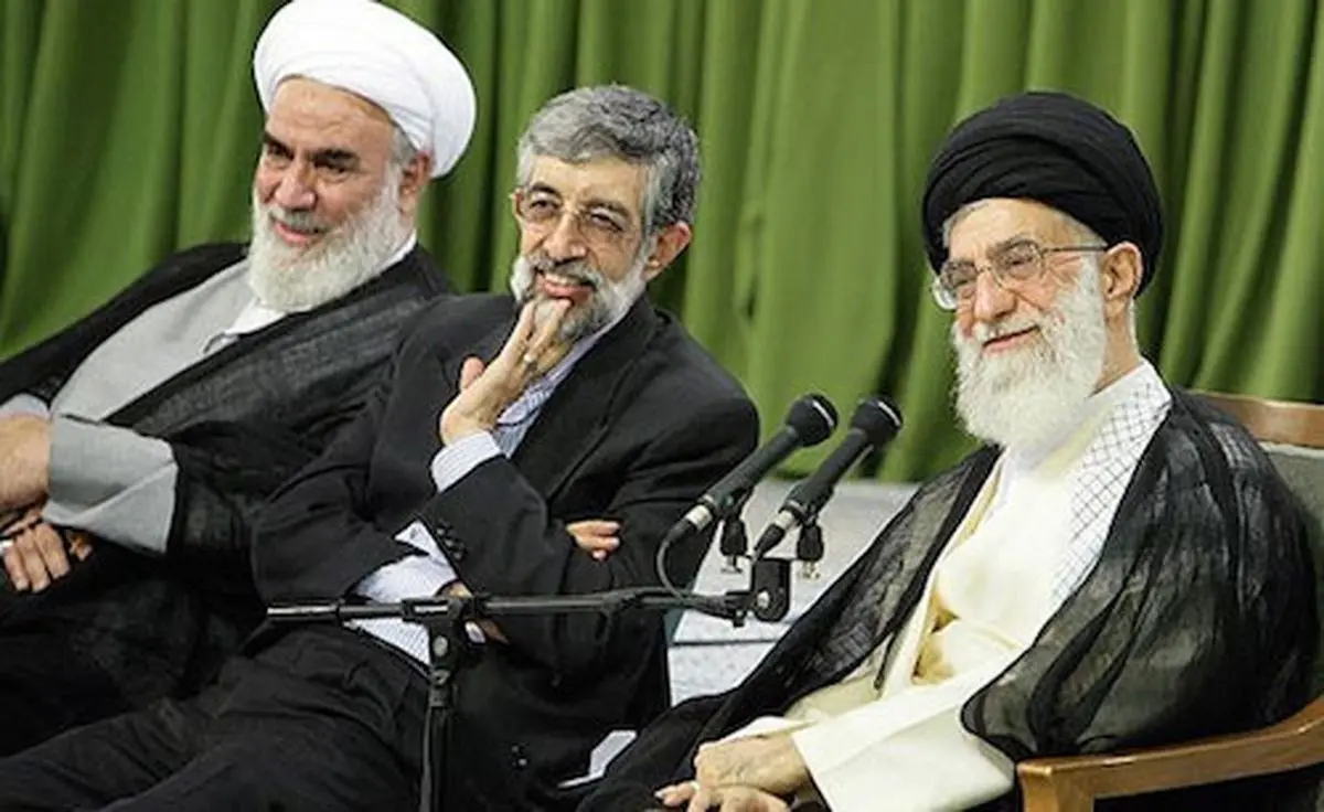 مخالفت رهبر معظم انقلاب با تغییر واژه پلیس به «پاس‌وَر»؛ استفاده از واژه «درازآویز تزئینی» بجای کراوات صحت داشت؟+ویدیو