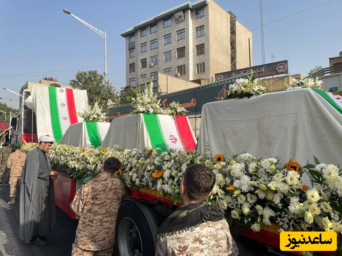 هنوز هم جای دختر 3 ساله، رو شونۀ‌ علمدارهاست! +عکس