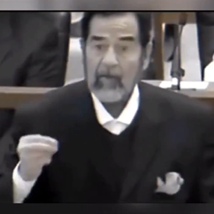 صدام خطاب به قاضی: من به پدرت مقام و اعتبار دادم+فیلم