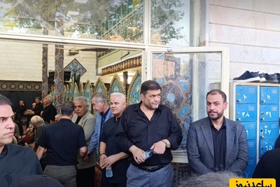سنگ تمام نازی‌آبادی‌ها برای بچه‌محله‌شان اکبر عبدی؛ تفاوت مراسم یادبود جنوب شهر با شهرک غرب سوژه شد