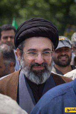 ای بیعت کنندگان؛ با رهبرتان آشنا شوید/ اولین مستند از حضرت آیت‌الله سید مجتبی خامنه‌ای منتشر شد!+ ویدیو