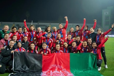چراغ سبز فیفا به زنان افغانستان: به طالبان کاری نداشته باشید!