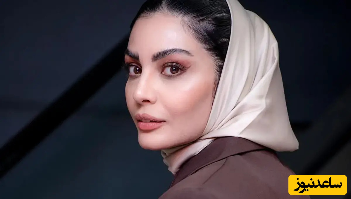 عکس قدیمی صحرا اسدالهی در کنار مادر چادری و پدر سرایدارش