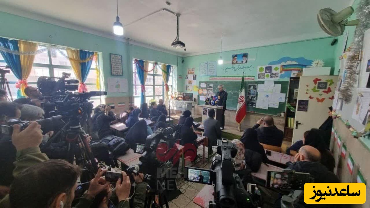 (ویدئو) پاسخ سخت وزیر امور خارجه ایران از روی نیمکت‌های شکسته؛ «فریب نمی‌خوریم!»