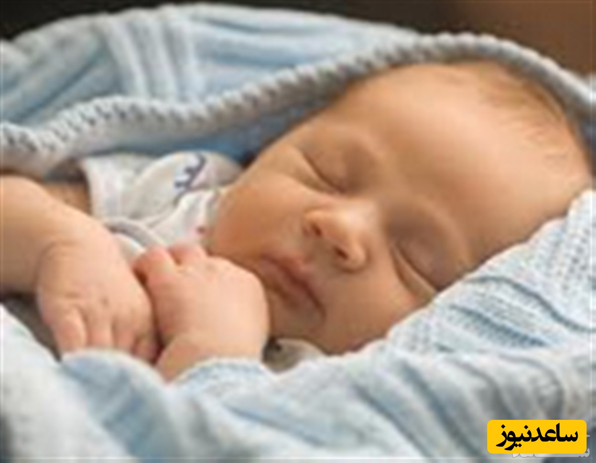 «لولا»؛ نوزادی که در چهار ماهگی روی پا می ایستد