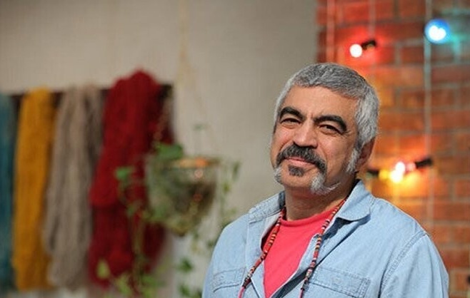 قطعه‌ای زیبا از اشعار "عطار" از زبان "سروش صحت" در برنامه «کتاب باز» با حضور محمد بحرانی؛ پس همه بر چیست بر هیچ است و بس...