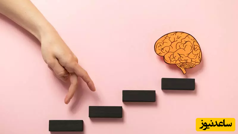 راه پله ساخته شده با کاغذ