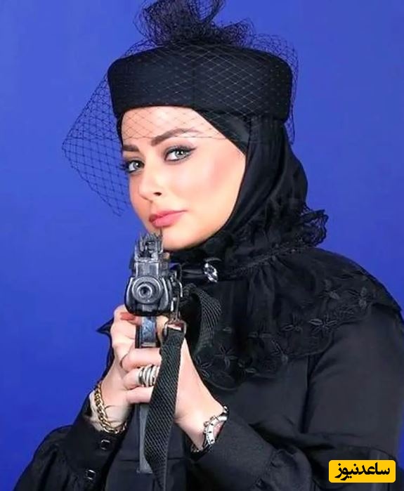 نفیسه روشن در کنسرت رضا صادقی سیاه‌ پوش شد