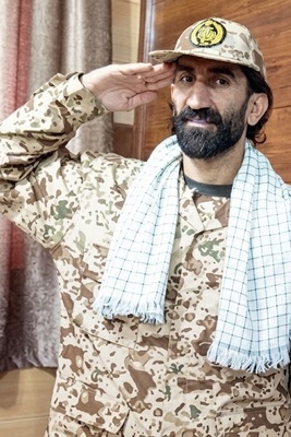 بیرانوند در لباس سپاه پاسداران شاعر شد: سکوتم از ناتوانی نیست ...
