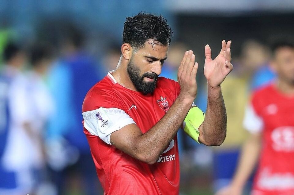 کریم باقری گفت وسط زمین نرقص؛ آقایان هر کاری بکنند قهرمانی ما با پرسپولیس زیر سوال نمی‌رود