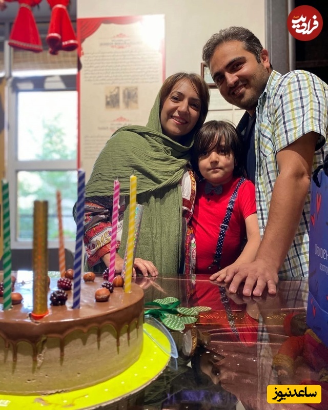 مسعود تابش به همراه خانواده