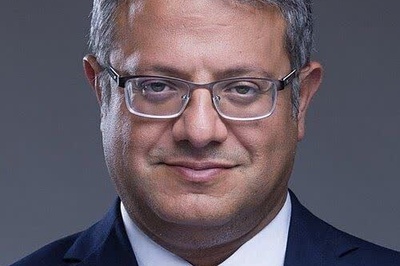 (ویدئو) صحبت‌های تکان‌دهنده دانش آموز مجروح مدرسه شجره طیبه میناب / فریاد میزدم کمک ولی کسی صدامو نمیشنید