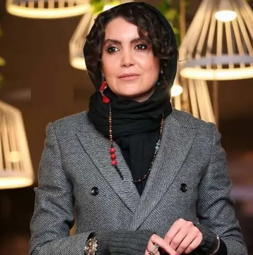 سامیه لک، آینازِ سریال آنام: 19 ساله بودم که مهاجرت کردم به دبی و بابام به شدت مخالف این تصمیم من بود؛ با کلید روی دیوار خط و نشان کشید و تهدیدم کرد که...+ویدیو