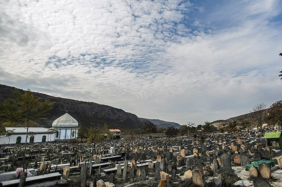 قبرستان سفید‌چاه