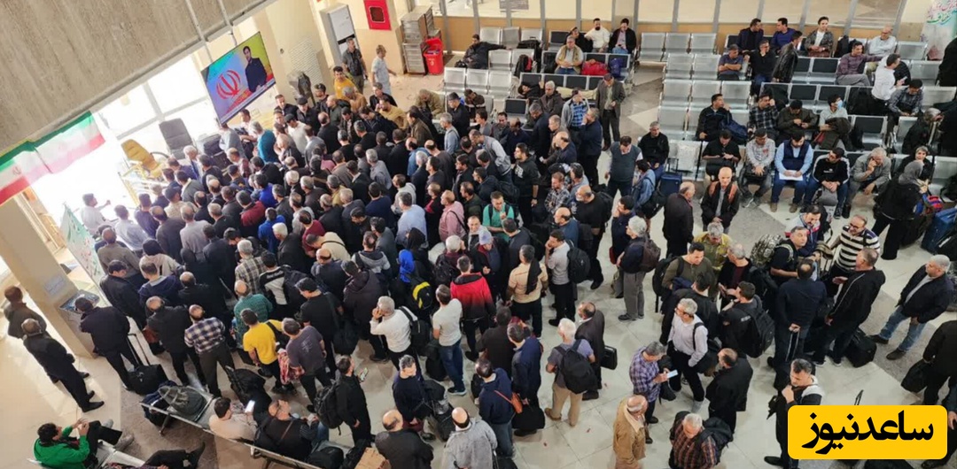 صف خرید بلیط، برای حضور در جزیره خارک + عکس