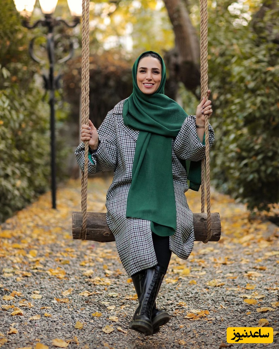 لباس یلدایی فوق الهاده شیک و خاص سوگل طهماسبی😍 چه دوخت بی نظیری👌😎