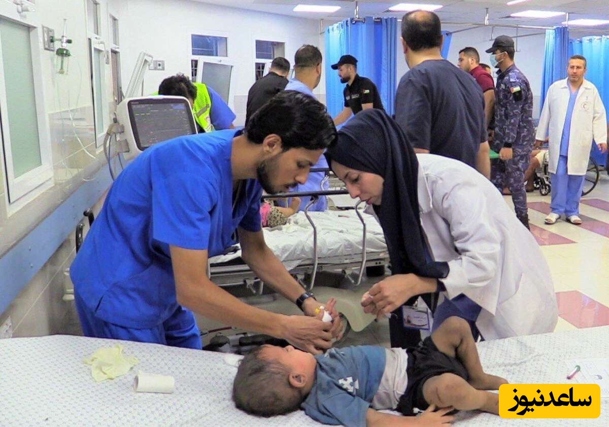 چشم مجامع بین‌المللی کور شده؛ لحظاتی تکان‌دهنده و باورنکردنی از عمل جراحی خطرناک با نور موبایل در غزه!+ویدیو