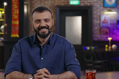 از دستفروشی شب عید و مسافرکشی با ماشین پدر تا رسیدن به شهرت؛ اعترافات غافلگیرکننده ابوطالب حسینی از شیطنت‌های دوران اوج جوانی‌اش