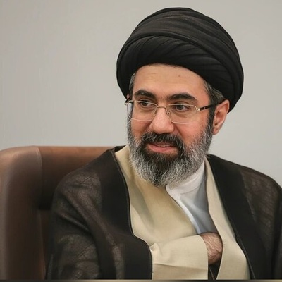 تماشا کنید| سخت‌گیری قابل‌تامل رهبر انقلاب در خرید حلقه عقد و لوازم دامادی؛ عاقبت کفشهای دامادی آیت‌الله سیدمجتبی خامنه‌ای چه شد؟