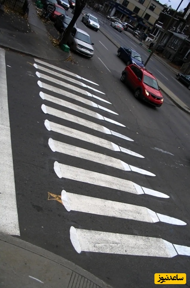 خلاقیت مشاغل: ایده بامزه و منحصربفرد هنرمند کانادایی که (خط عابر پیاده) را به (اسکلت ماهی) تبدیل می‌کند/ محشره کارِت حرف نداره😍