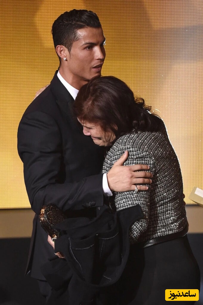 مادر رونالدو: داشتم به اتاق خوابم می‌رفتم که بیهوش شدم، وقتی به هوش آمدم یک طرفم فلج بود فکر کردم کارم تمام است اما نوه‌ام به من گفت لطفاً زنده بمان و...