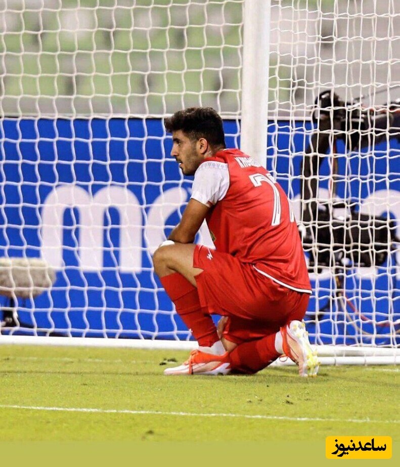 لحظه اخراج و چهره غمگین محمد خدابنده لو، پسر متعصب پرسپولیس بعد خطای خشن روی ریکاردو آلوز+فیلم