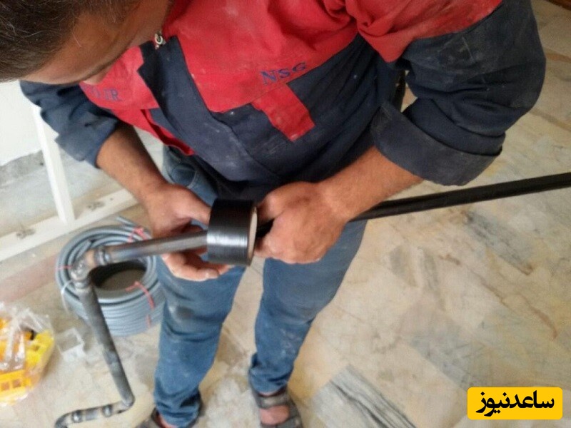 خلاقیت خنده دار اوستای لوله کش در لوله کشی خانه مشتری حماسه آفرید+عکس/با دیدن این تصویر متوجه میشین اسم پت و مت بد در رفته 😂