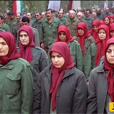 (فیلم) حضور عده ای از زنان ایرانی با لباس مجاهدین خلق در خیابان های تهران