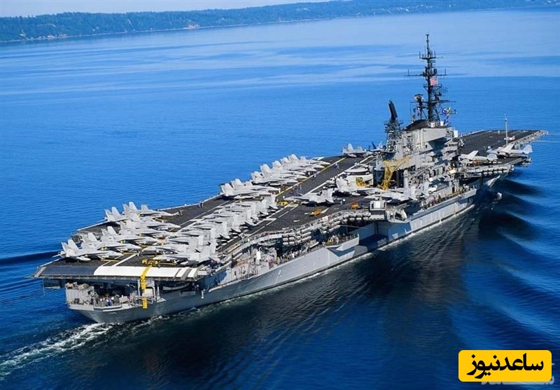 لحظه حمله موشکی نیروی دریایی ارتش به ناو «آبراهام لینکلن»+ ویدیو