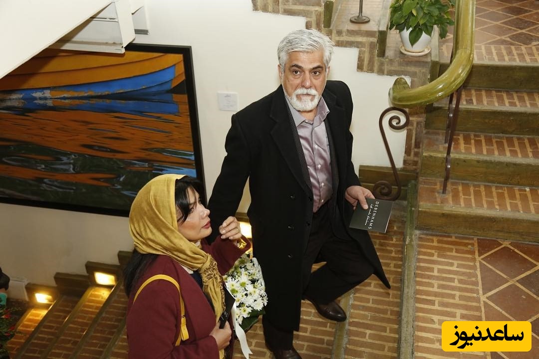 نگاهی به چیدمان شاهانه و ایرانی‌پسند منزل حسین پاکدل و همسر هنرمندش، عاطفه رضوی/ از مبلمان مدرن و پرده‌های اعیانی تا ویوی ابدی و کتابخانه