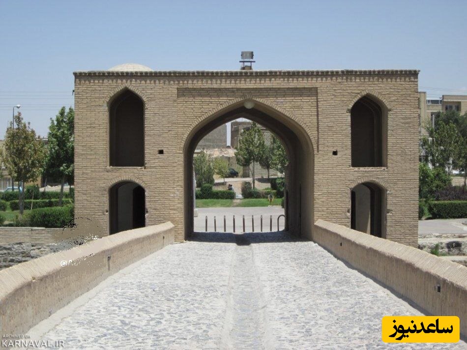 (عکس) اقدام عجیب شهرداری اصفهان کمر دودمان ساسانی و آل‌بویه را شکست/ پل تاریخی را ایزوگام کردند!