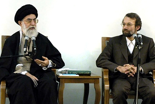 علی لاریجانی در کنار رهبر