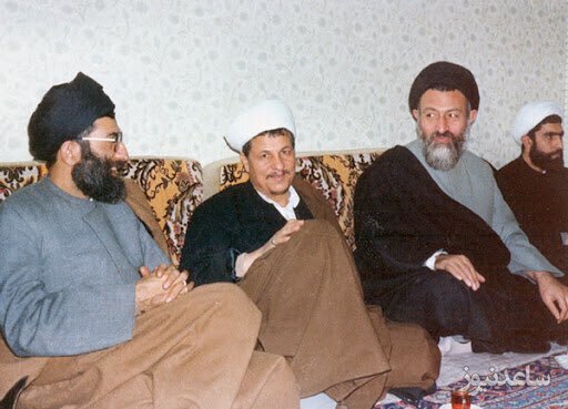 عکس سه نفره رهبر انقلاب با شهید بهشتی و رفسنجانی
