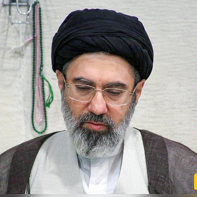 جدیدترین عکس ثبت شده از حاج مجتبی خامنه‌ای در میان مردم، عزادار واقعی اوست ...